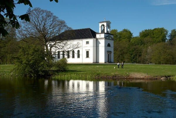 Hørsholm Begravelsesforretning - Hørsholm Kirke