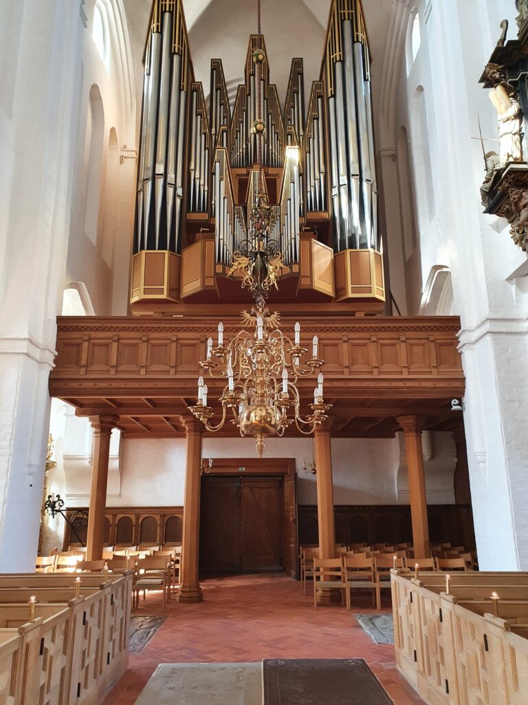 Helsingør begravelsesforretning - sct. olai kirke Helsingør